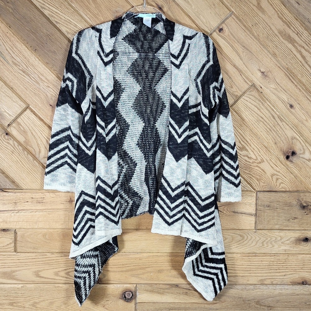 Maurices Cardigan Women Medium Open Front Geometric Chevron Black Beige
